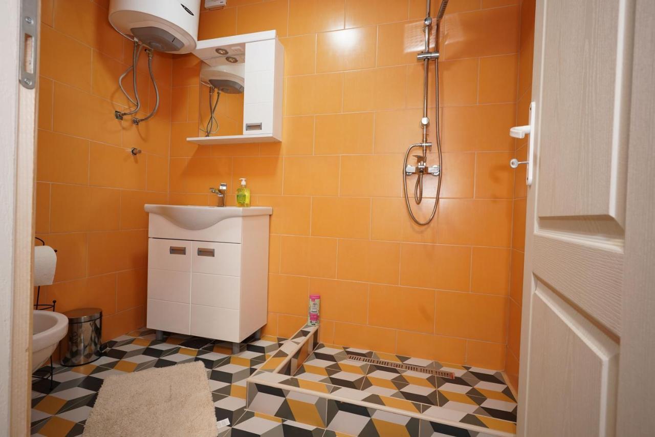Apartamento Zmaj Ognjeni Etno Concept Kupinovo Exterior foto